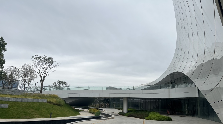 東莞大灣區(qū)大學GRC幕墻板工程