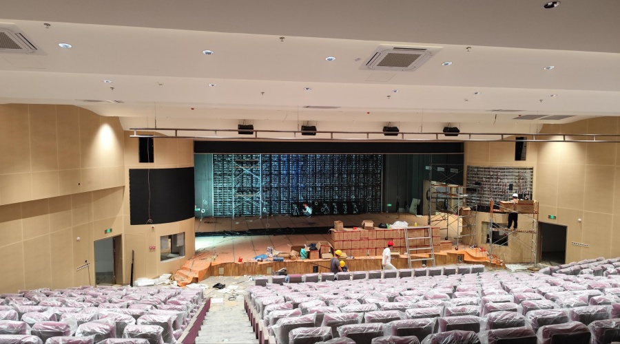 廣州黃埔會元中學(xué)GRG報告廳造型