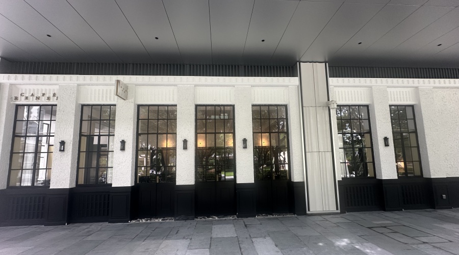 深圳發(fā)泡陶瓷線條工程案例